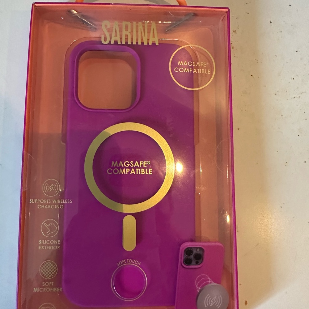 Sarina MagSafe Compatible Pink Phone Case